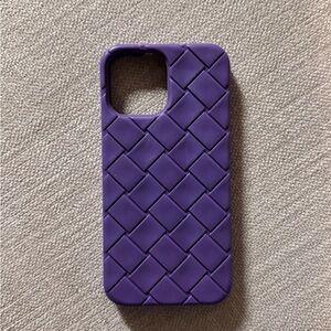 Bottega Veneta 14pro max Iphone case